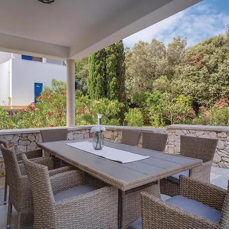 Pet Friendly In Prázdninový dům Sveti Jakov