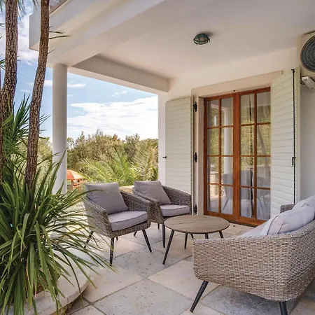 Pet Friendly In Nyaraló *