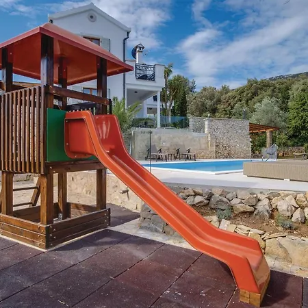 Beautiful In With Kitchen Holiday home Sveti Jakov