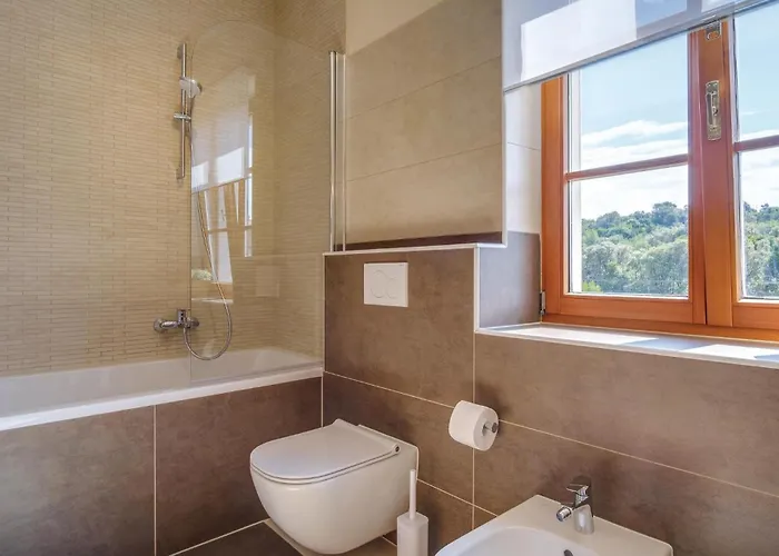 Pet Friendly In * Sveti Jakov